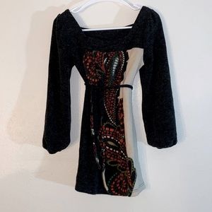 Retro Dress w/ Paisley design. Good, pre-loved condition.